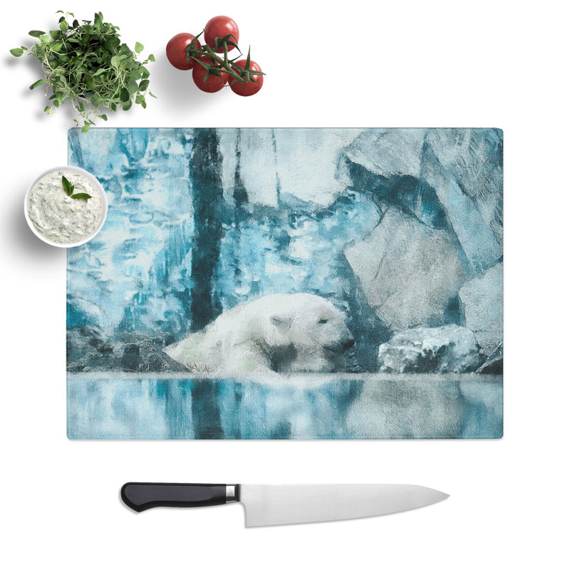 The Polar Bear Chopping Board, 0.4cm H x 20cm W x 28.5cm L