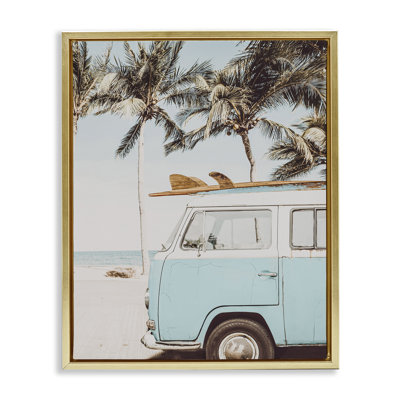  «Retro Surfboard & Van Floater», art mural encadré par LSR Design Studio