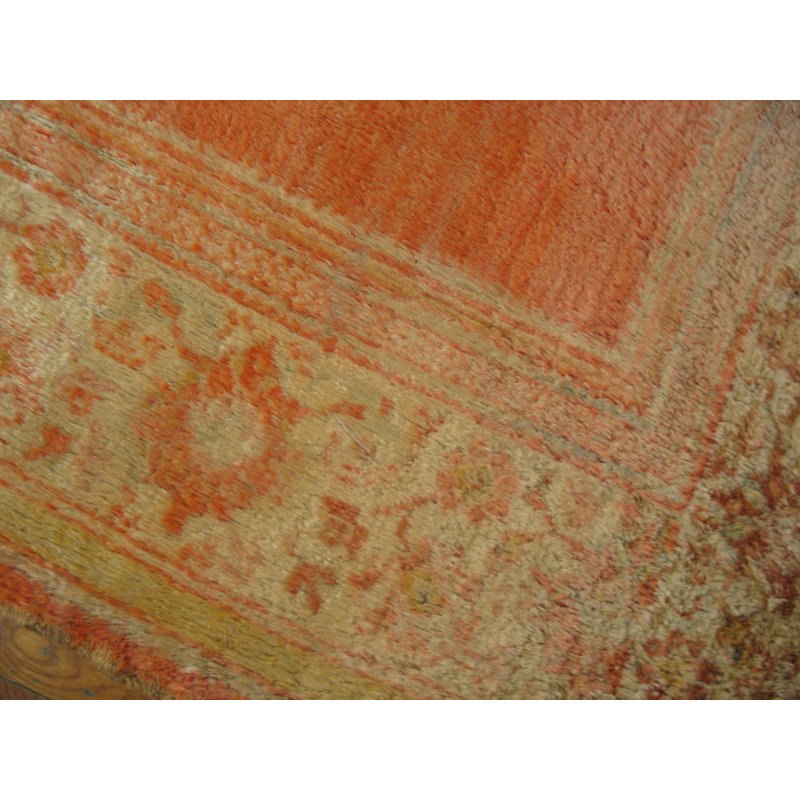 Tapis luxueux en corail turc antique