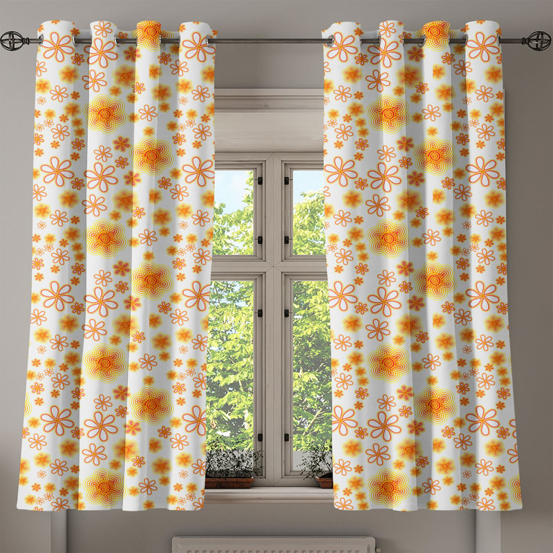 Rideau décoratif à œillets décoratif floral à 2 panneaux East Urban Home, 50 po, jaune vermillon, L 50 po x L 54 po