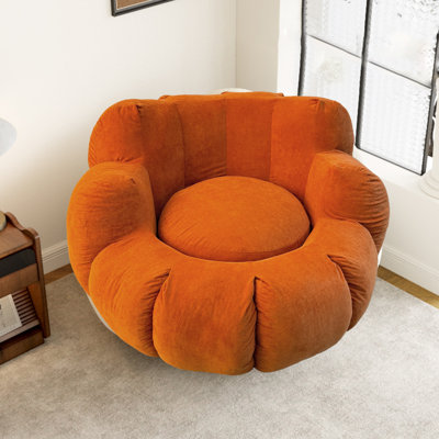 Mignon fauteuil en forme de citrouille