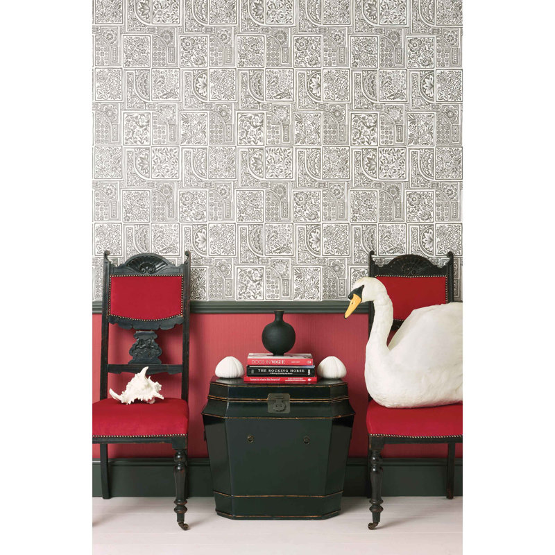 Mariinsky Bellini Floral Wallpaper Roll, Black/White