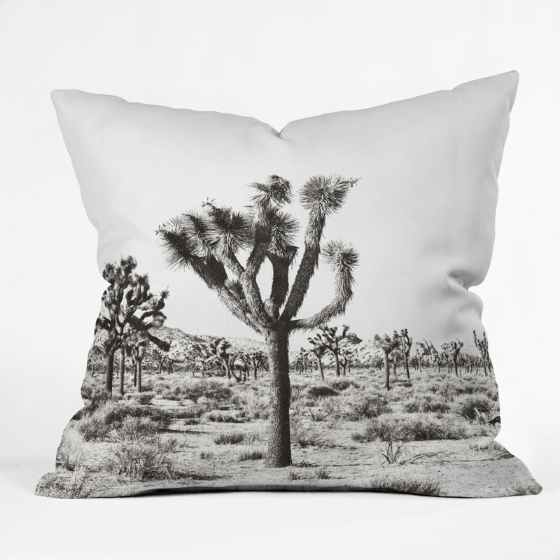 Coussin décoratif intérieur/extérieur bree madden joshua trees, 18 po x 18 po