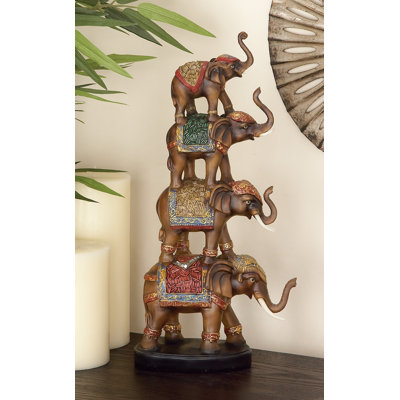 Sculpture éléphant empilé Pisarnik