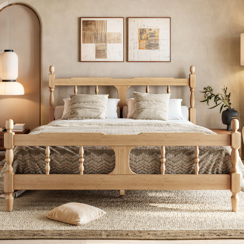 Cadre de lit plateforme en bambou Geometra avec tête de lit carrée découpée pour chambre à coucher, Queen, Naturel