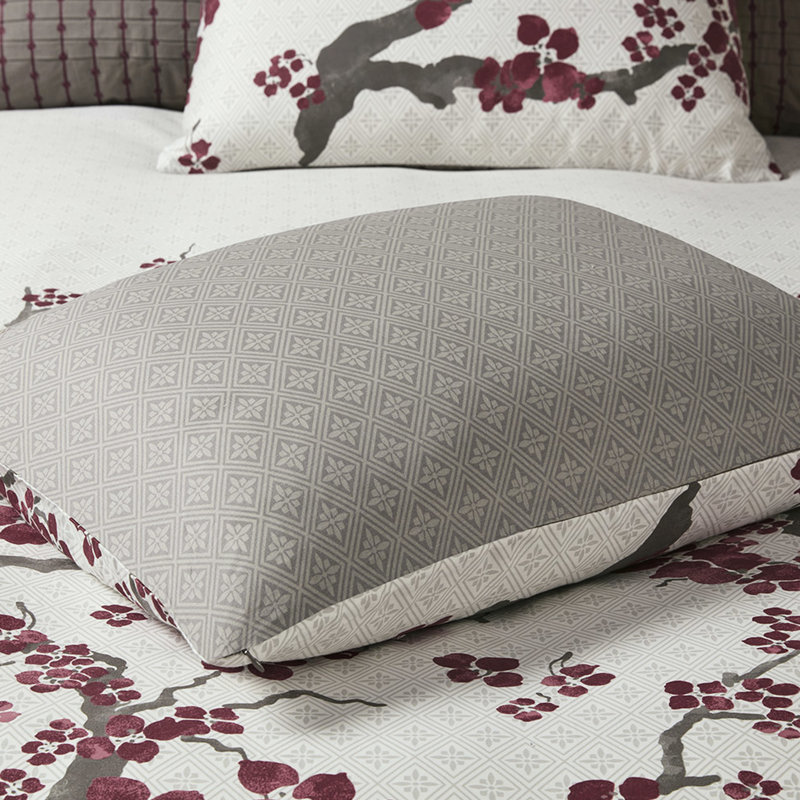 Parure de lit Fleur de cerisier Queen - 100 % coton, motif floral, grande taille, housse de couette facile d'entretien, motif Mini Blossom, drapé impeccable, taies d'oreiller incluses