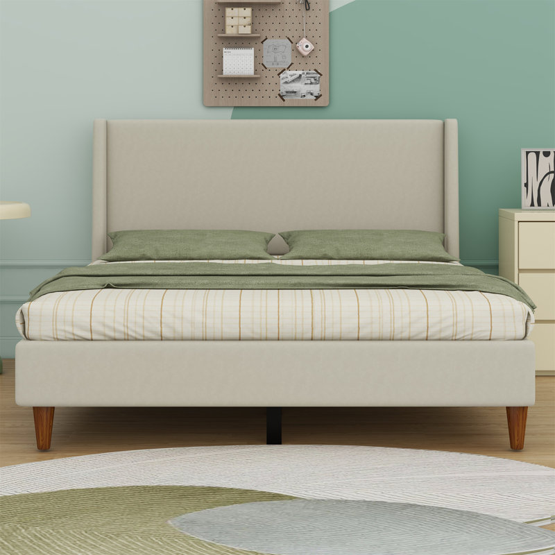 Lit plateforme tapissier moderne avec tête de lit à oreilles et pieds en bois, Grand lit