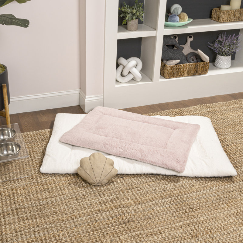 Flora Extra Large Gray Linen Plush Reversible Pet Bed