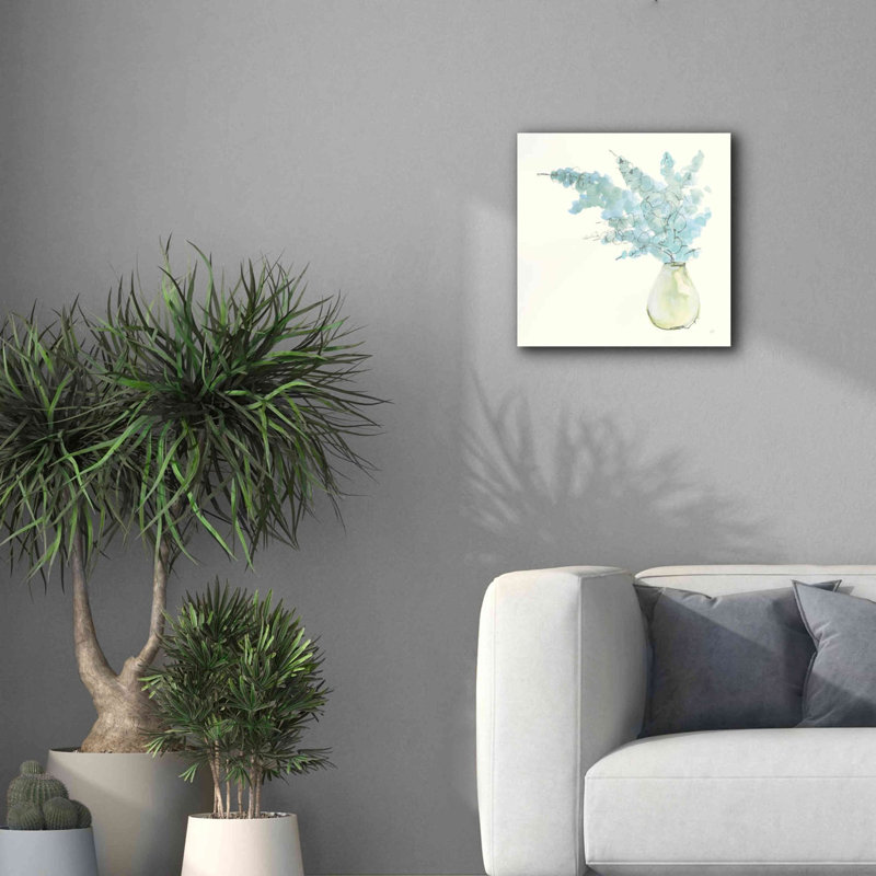«Plant Eucalyptus I» par Chris Paschke, estampe numérique sur toile, H 18 po x l 18 po x P 0,75 po