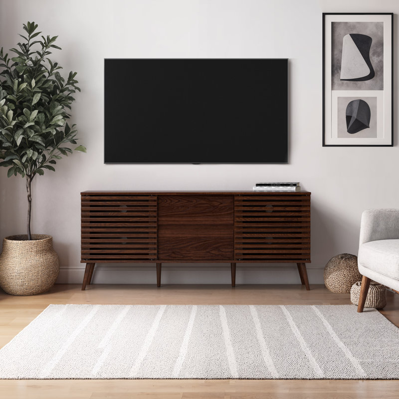 Meuble télé en noyer pour téléviseur de 65 po ou moins