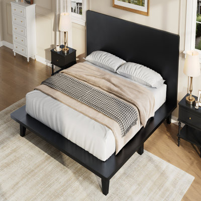 Élégante base de lit plateforme avec tête de lit, support en lattes de bois et fabrication en pin durable