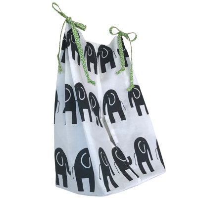 Messinger Animals Safari Animals 100% Cotton Crib Diaper Stacker
