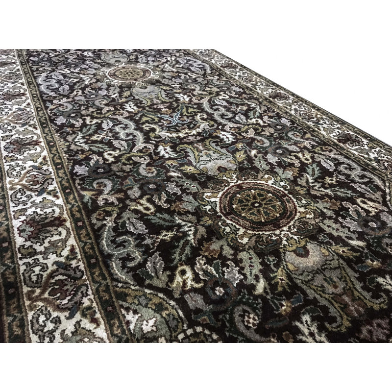 Wool Oriental Indoor Rug