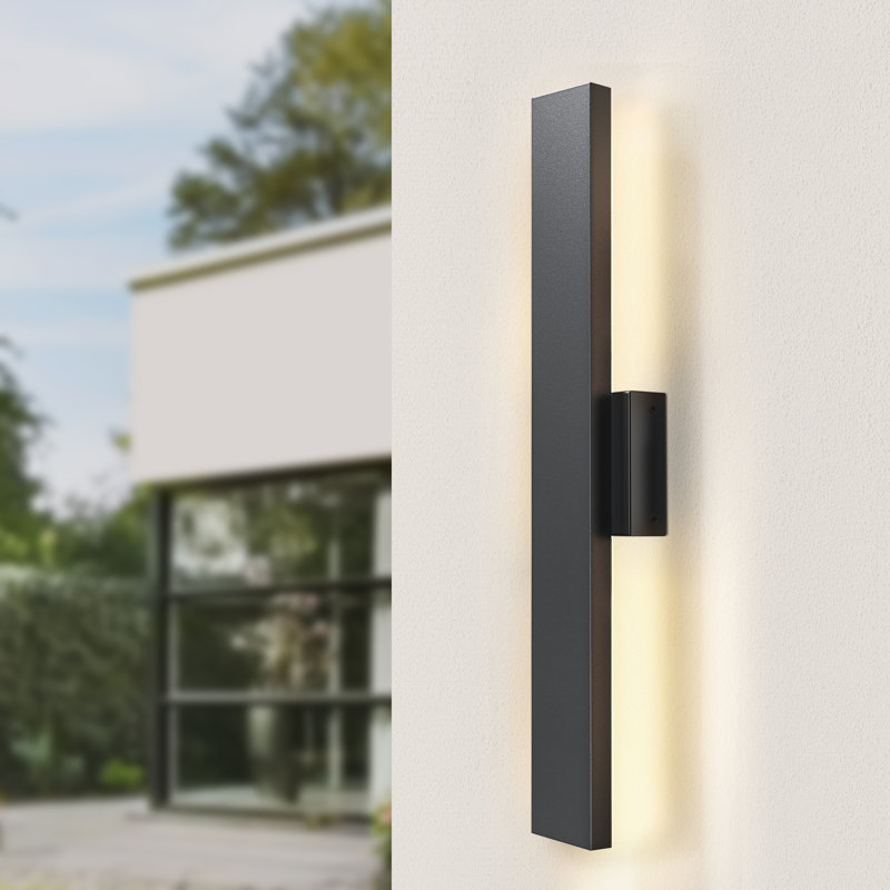 21" Modern Integrated LED Outdoor Wall Light, Dimmable Black Linear Wall Sconce, Brown, 1