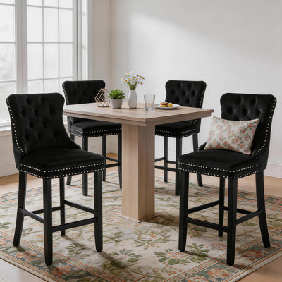 Tabouret de bar rembourré en velours avec dossier capitonné (ensemble de 4)
