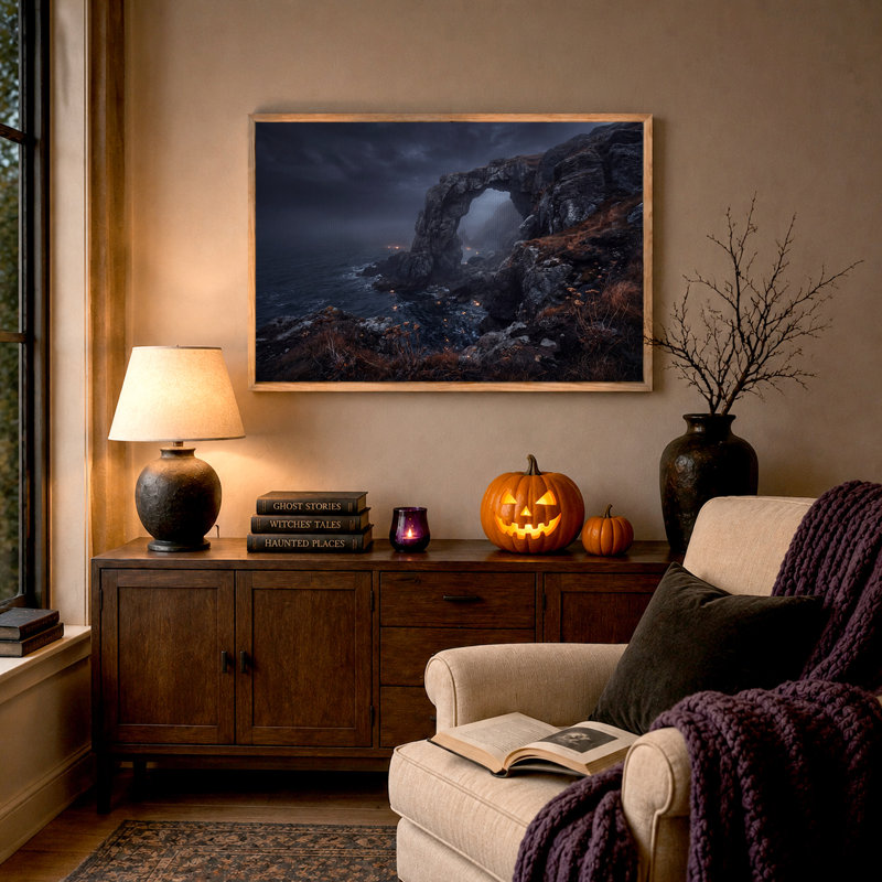 Toile murale d'Halloween représentant une arche rocheuse côtière sombre et orageuse surplombant l'océan, H 32 po x l 48 po