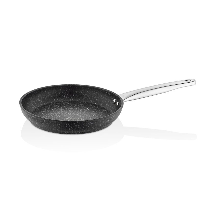 Poêle à frire en granit, 9,4 po, noir | Surface 100% antiadhésive pour faciliter la cuisson et le nettoyage | Parfait pour une utilisation sur la cuisinière, conception durable et élégante, ne va pas au lave-vaisselle ni au micro-ondes