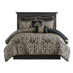 8 Piece King Comforter , Year - Round Use, Embroidered Pillow Details Pillow, Material