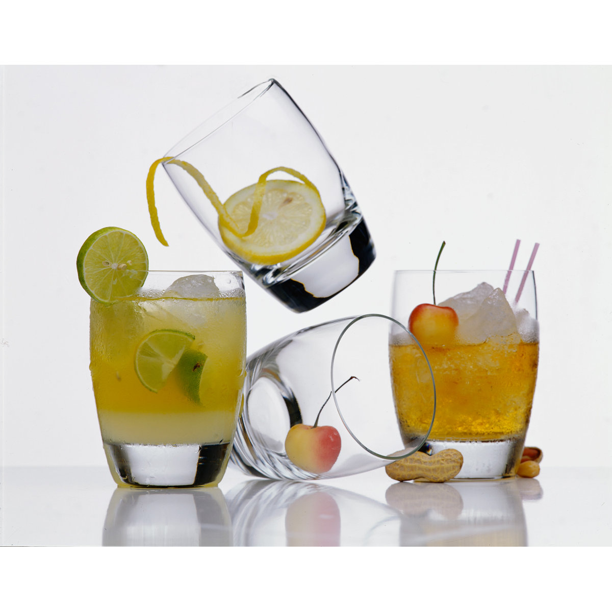 Luigi Bormioli Michelangelo Masterpiece Beverage Glasses, Set of 4 - Thumbnail 4