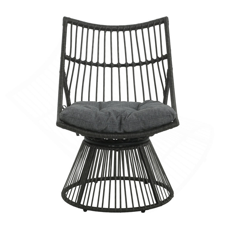CHAISE ELAINE