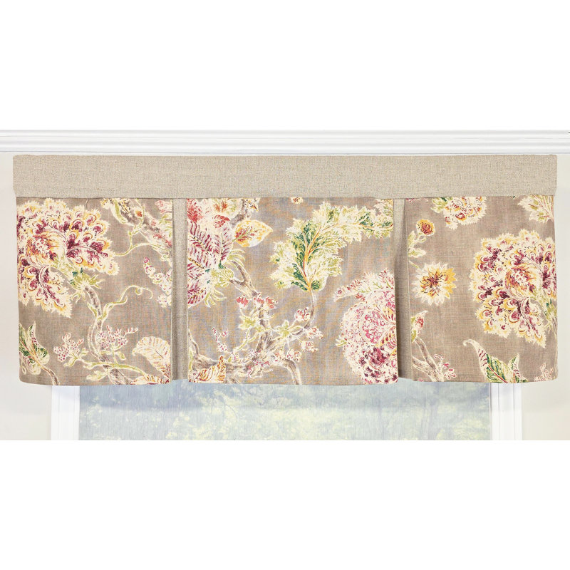  Monte Cristo Pleated Valance