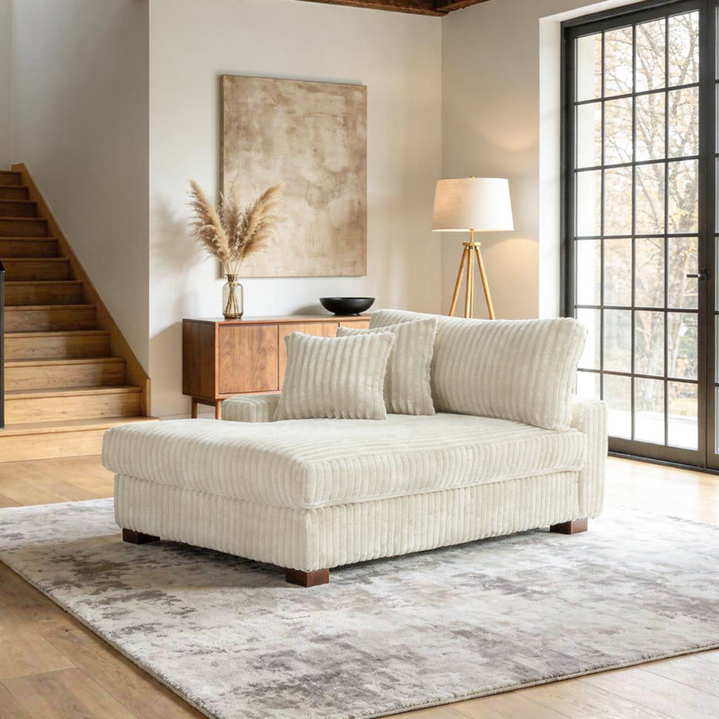 Chaise longue surdimensionnée rembourrée en fausse fourrure de lapin blanche avec accoudoirs et coussins décoratifs, Blanc
