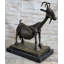 Pablo Picasso, chèvre (1952), statue en bronze