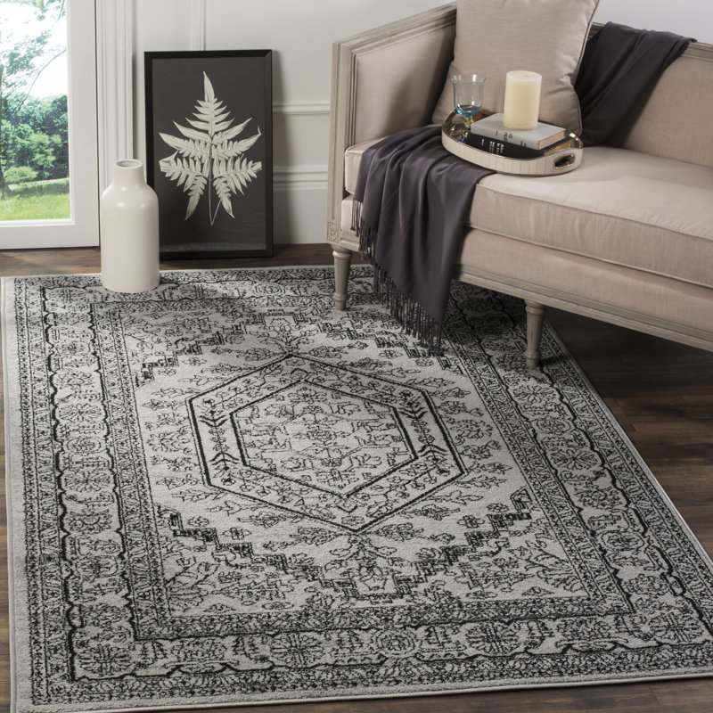 Stromsburg Oriental Area Rug, Silver/Black, Rectangle 183 x 274 cm