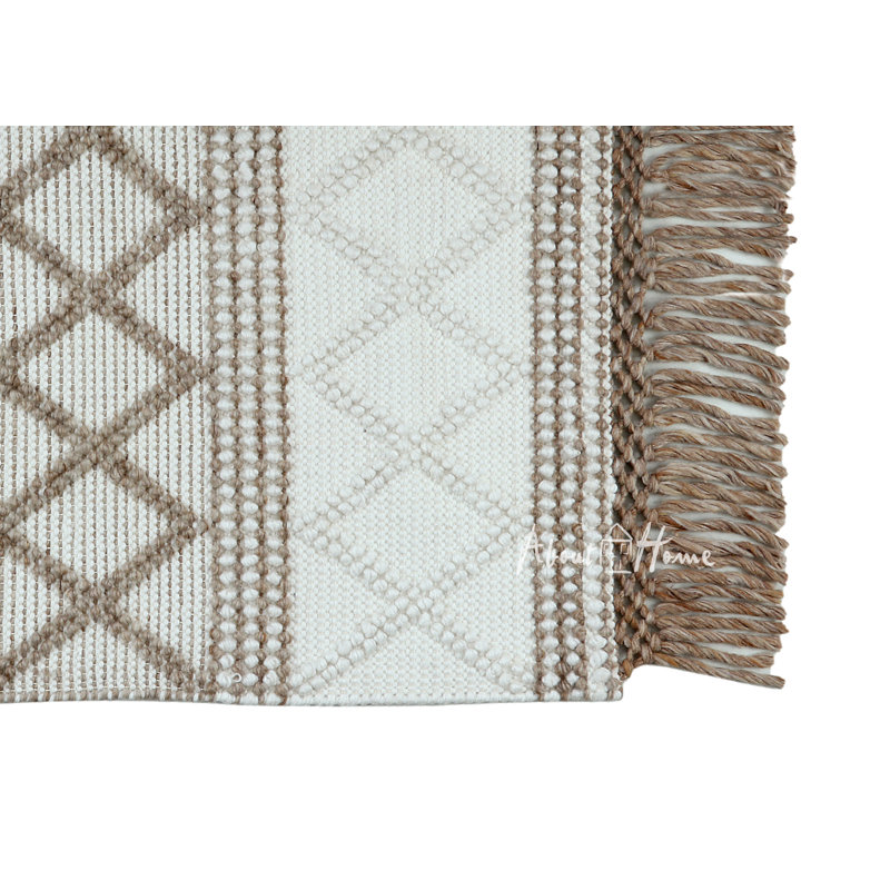 Deckard Geometric Hand Woven 60cm X 90cm Indoor / Outdoor Area Rug