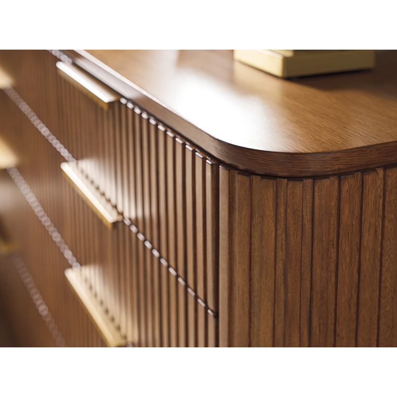 La Costa 8 - Drawer Dresser