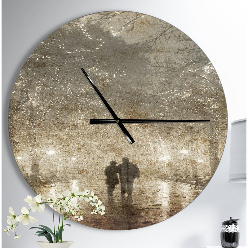 Horloge murale Swigart Farmhouse Designart, Moyen
