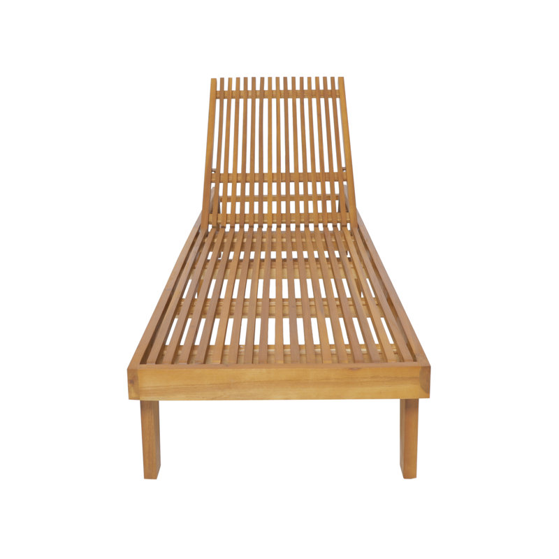 CHAISE LOUNGE