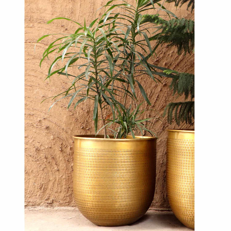 Rohoman Handmade Metal Pot Planter, 34cm H x 33cm W x 34cm D
