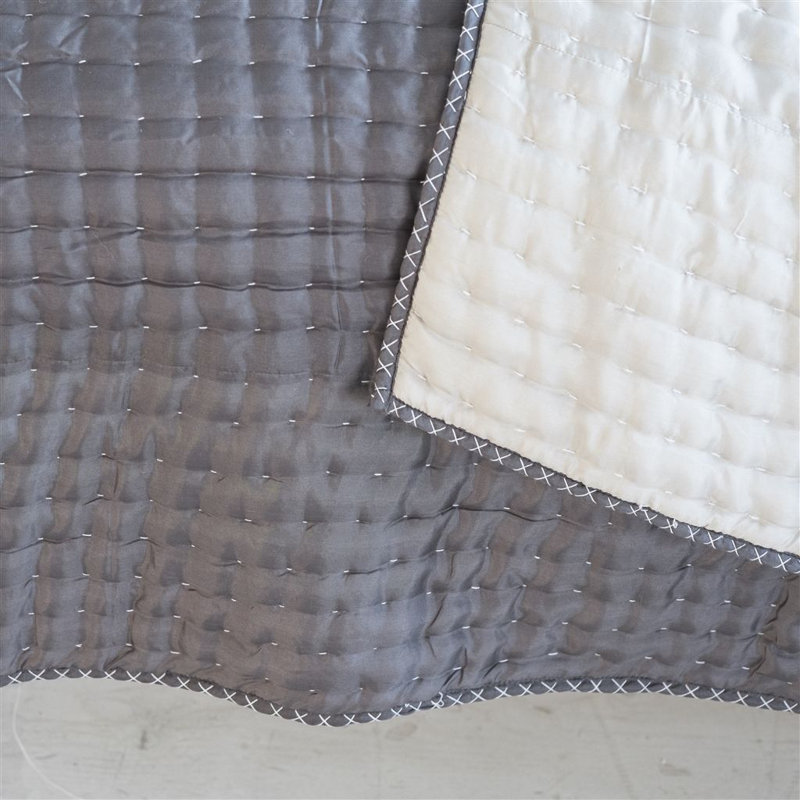 Chenevard Chalk & Graphite Quilt, California King