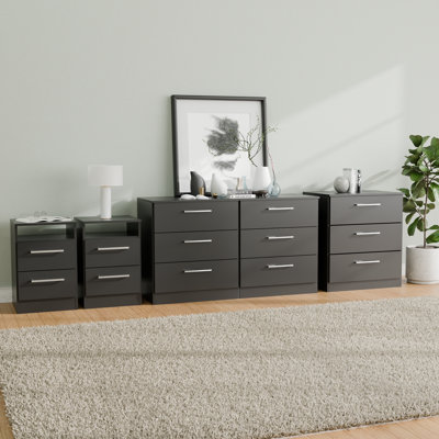 Ensemble de chambre à coucher noire 4 pièces Cambridge - Commode, commode et 2 tables de chevet