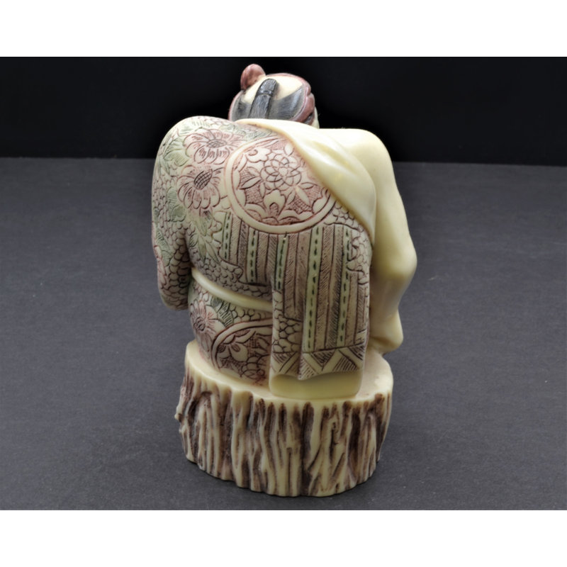 Harrogate People Figurines & Sculptures