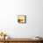 Toile avec cadre blanc