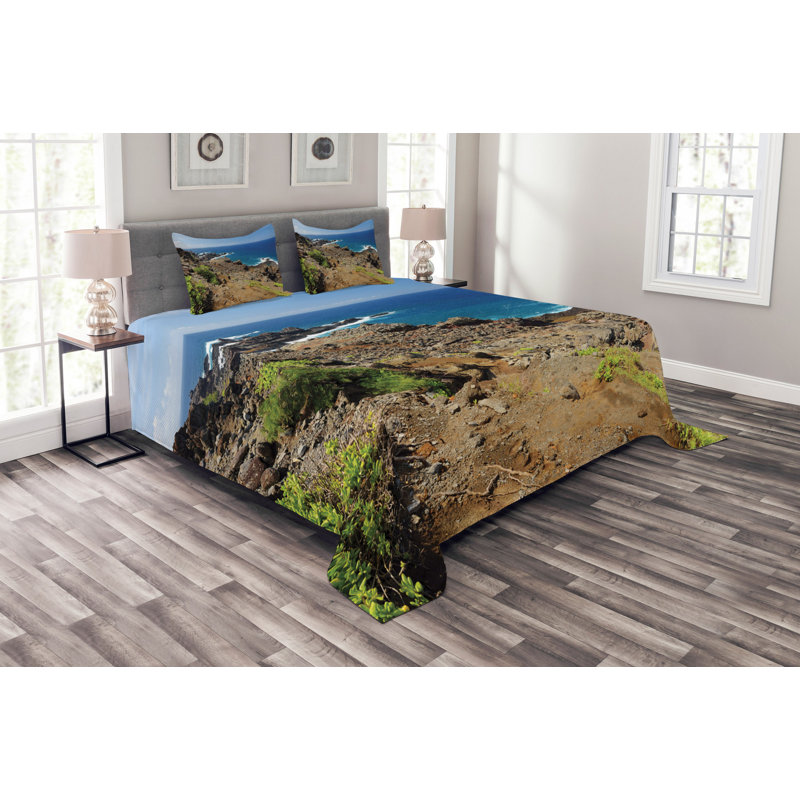 Abygail Toile Bedspread with Pillow Shams Included, 220 x 264 cm