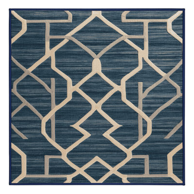 Tapis gris en treillis lavable à la machine