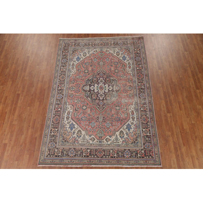 Tapis traditionnel géométrique rose 7 x 10