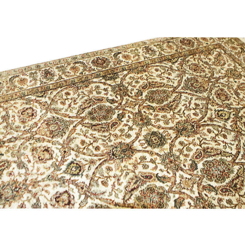 High-Quality Hand-Knotted Ivory Area Rug