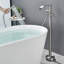 Bec de baignoire au sol avec douchette-92931759