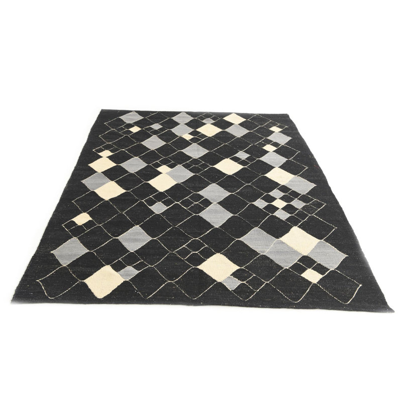 Osbourne Black Rug