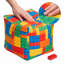 Repose-pieds et pouf cubiques