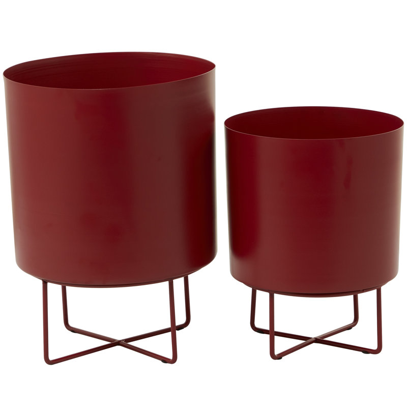 CosmoLiving by Cosmopolitan 2-Piece Modern Iron Pot Planter Set, Red