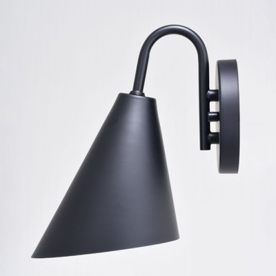 Straitson Single Light Dome Outdoor Wall Light