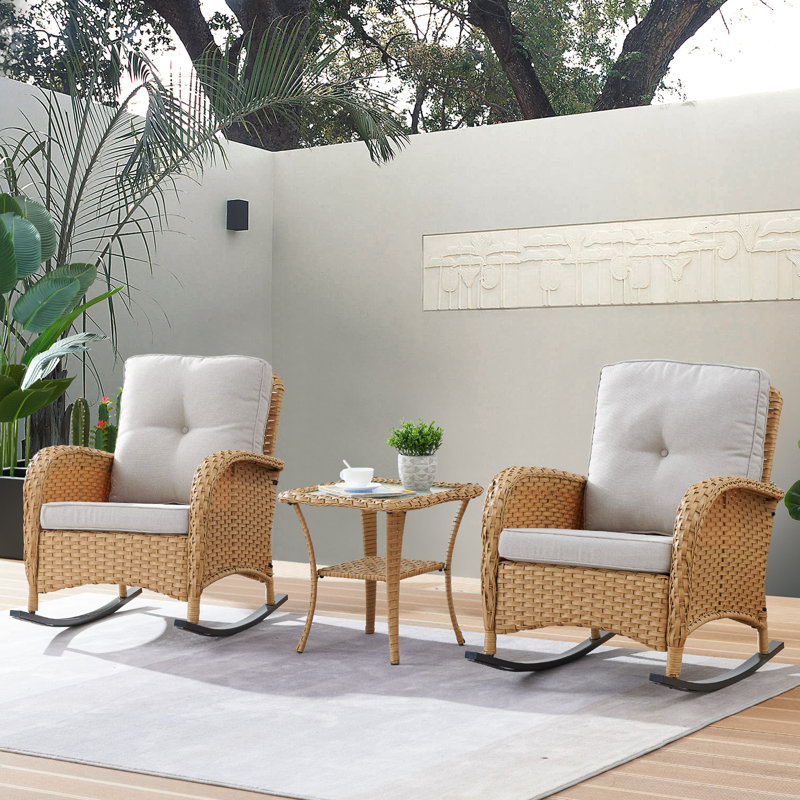Ensemble de chaises berçantes en osier pour l'extérieur Tonry, Jaune, Blanc