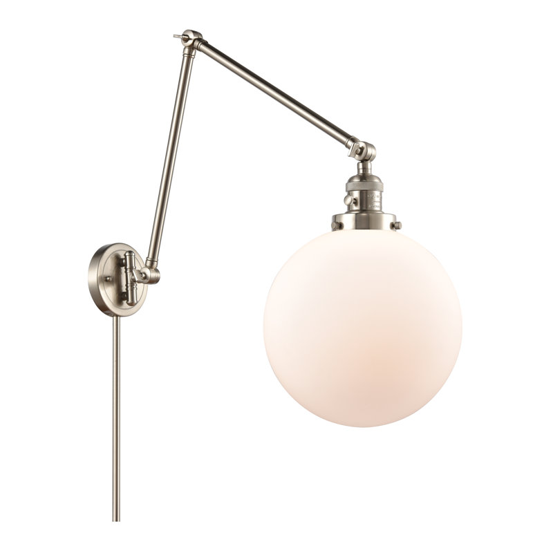 Bras pivotant à intensité variable à 1 lumière Maxwell, Nickel satiné brossé, Blanc mat, H 32 po x l 10 po x P 32 po