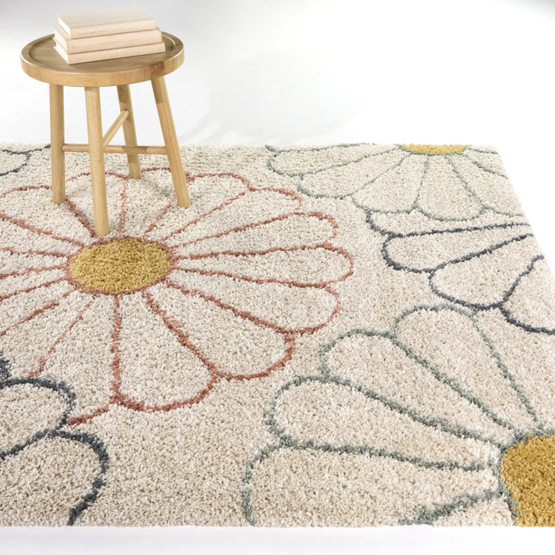 Sara Cream Floral Tufted Polypropylene Kids Rug