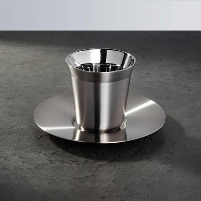 Tasse à espresso et soucoupe